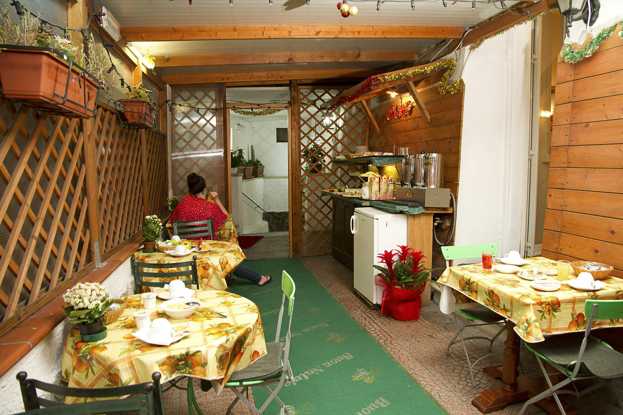 Gaudi Guesthouse Рим Экстерьер фото